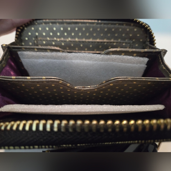 Deux Lux Gold & Black Fabric Animal Print Wallet Wristlet w/Hangtag and Tassels - Picture 5 of 11